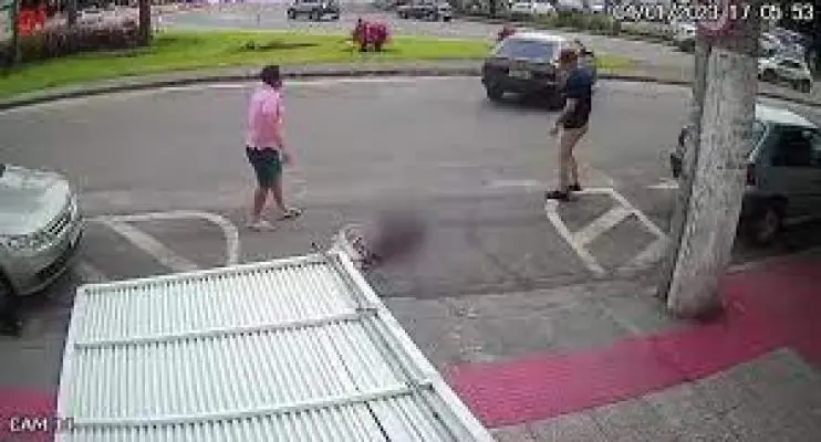 'Ouvi o barulho dela gritar a Deus', diz filho de diarista atropelada em calçada no ES