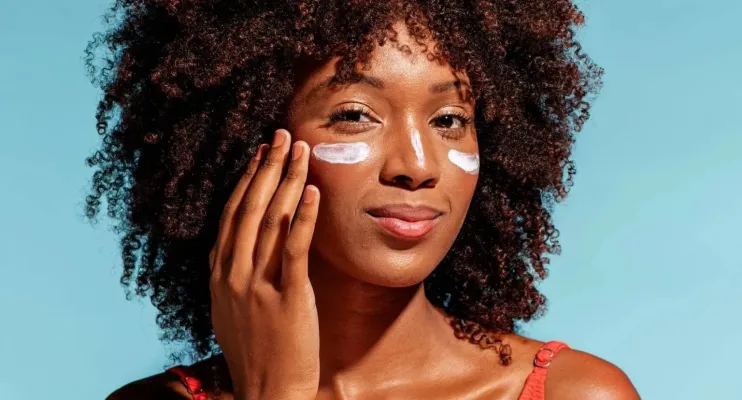  6 dicas de cuidados com a pele para curtir o verão sem medo