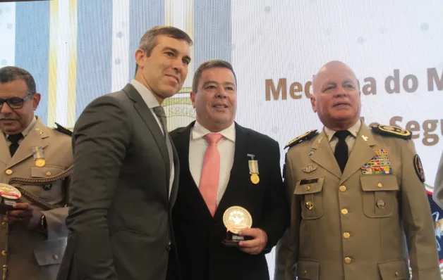 60 profissionais são agraciados com a Medalha do Mérito da Inteligência da SSP