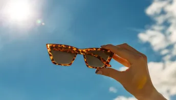 7 mitos sobre óculos de sol que podem colocar a saúde dos olhos em risco