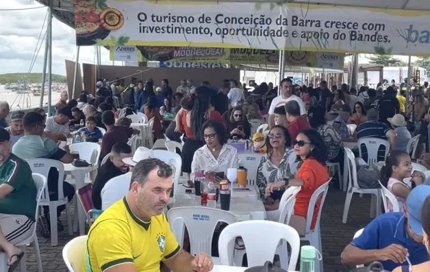 8ª edição do Festival da Maior Moqueca do Mundo movimenta Conceição da Barra