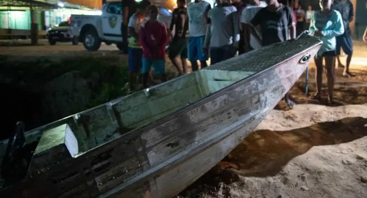 A 20 metros de profundidade é encontrada lancha de Bruno Pereira e Dom Phillips 