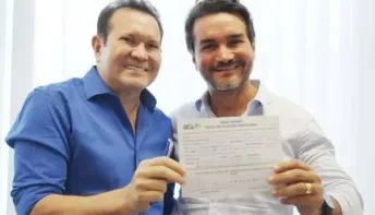 A convite do ministro do Turismo, Ximbinha se filia ao União Brasil e entra para a política