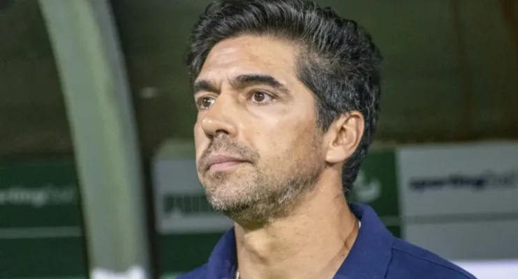 Abel despista sobre renovação e diz que foco é o Palmeiras