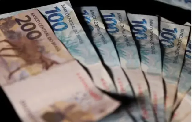 Abono salarial PIS/Pasep 2026 fará primeiro pagamento nesta segunda; veja quem vai receber