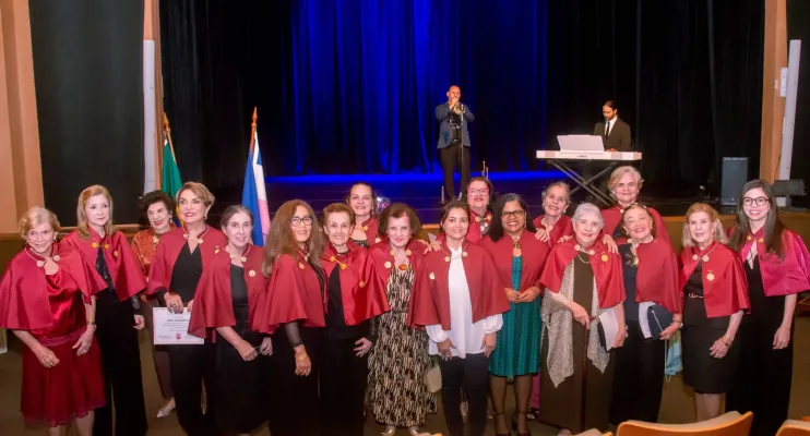 Academia Feminina Espírito-santense de Letras celebra 77 anos em evento com a AJEB-ES