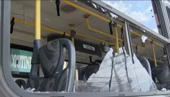 Ação da PM termina com homem morto, ataques a ônibus e alteração nas linhas em Vila Velha, ES