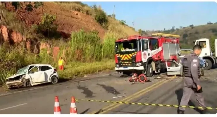 Acidente deixa 3 mortos e 3 feridos na BR-259, no ES
