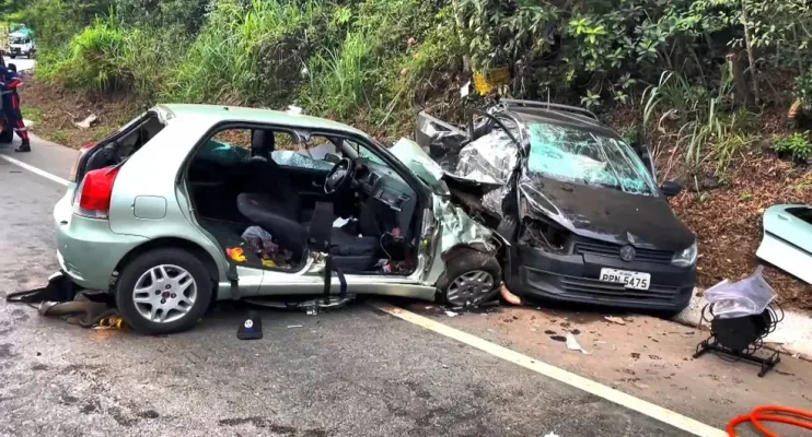Acidente deixa dois mortos e feridos na BR-262 no ES