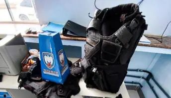 Adolescente é detido em Pedro Canário com droga e submetralhadora calibre .380