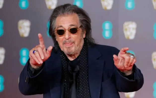 Al Pacino celebra 82.º aniversário com a namorada de 28 anos