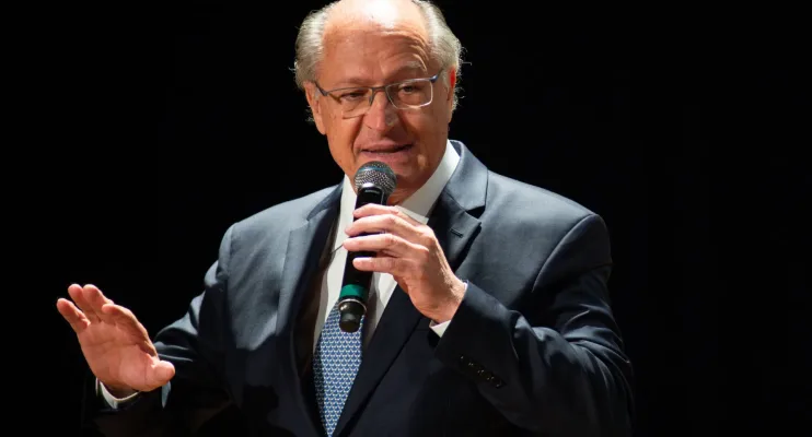 Alckmin: "Não tem razão Brasil ter a 2ª maior taxa de juro mundial"