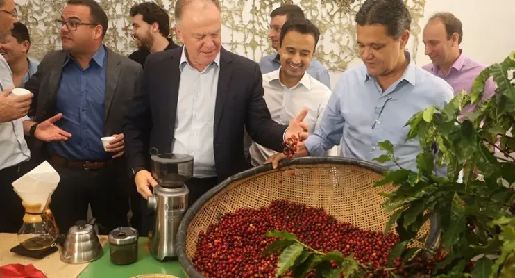 Ales apoia programa para cafeicultura sustentável