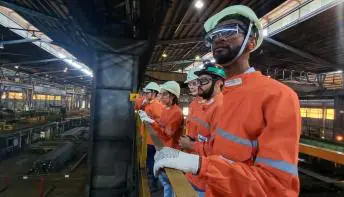 Alunos da Faculdade Pio XII fazem  visita técnica à Simec Cariacica
