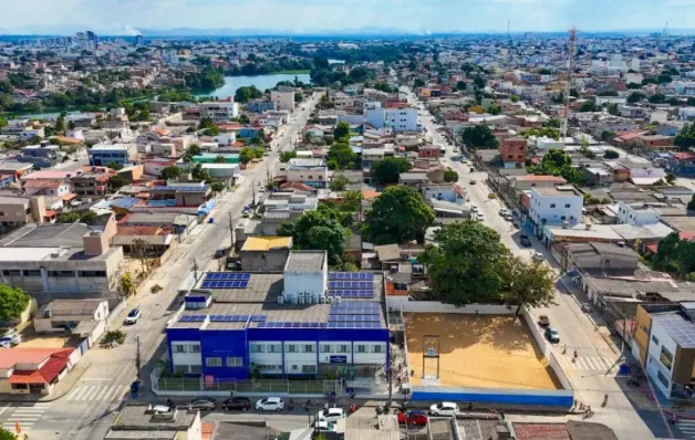 Alunos de escola municipal fazem caminhada contra o trabalho infantil em Linhares 