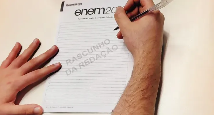 Alunos Esperancenses se Destacam na Redação do ENEM