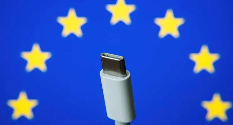 Anatel faz consulta pública para padronizar carregadores de celular