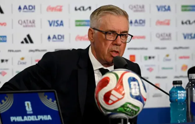 Ancelotti diz que testará jovens, mas não abrirá mão de parte do grupo da Copa
