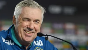 Ancelotti é o técnico de seleção mais bem pago do mundo, diz site