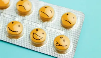 Antidepressivos podem acelerar declínio cognitivo em idosos com demência indica estudo