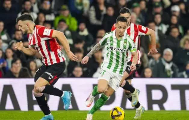 Antony brilha na estreia pelo Real Bétis e é eleito o melhor em campo contra o Athletic Bilbao