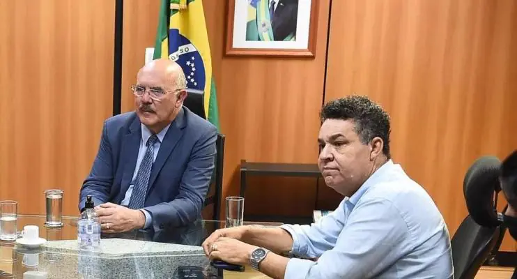 Ao ser preso pela PF, pastor lobista afirmou que iria 'destruir todo mundo'