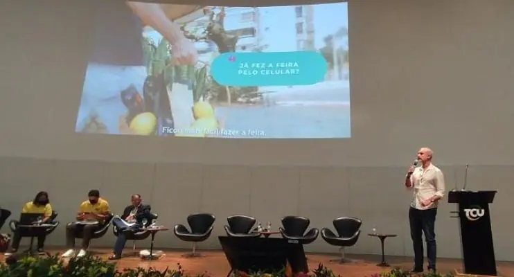 Aplicativo ‘Feira na Palma da Mão’ é apresentado em congressos nacionais