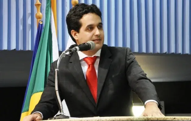 Após 6 anos, Câmara de Vitória aprova projeto de Gandini