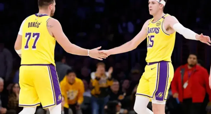 Após Anthony Davis Lakers pode perder Austin Reaves na offseason
