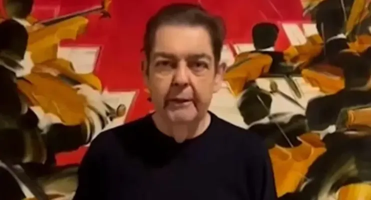 Após novos transplantes, Faustão é extubado e segue internado