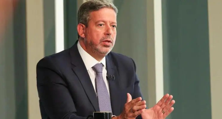 Após Supremo derrubar orçamento secreto, Lira discute reflexos em PEC