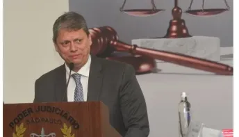 Após trocas na PM, Tarcísio diz que não tolerará indisciplina