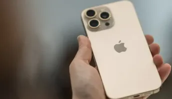 Apple avalia produção no Brasil e na Índia para driblar tarifas de Trump e manter preço do iPhone