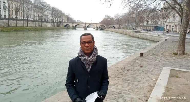 As semelhanças e diferenças da condição negra em Paris e Salvador são abordadas no livro do antropólogo baiano