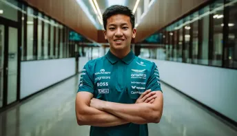 Aston Martin inclui chinês de 17 anos em academia de pilotos