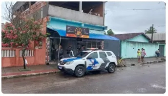 Ataque a tiros durante festa de aniversário deixa 3 mortos e pelo menos 7 feridos em bar no ES