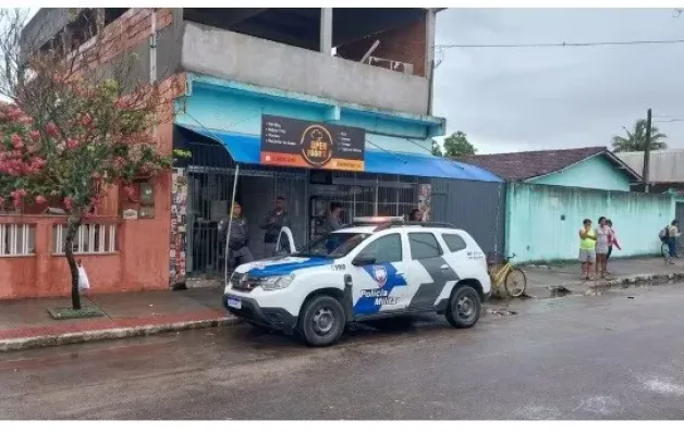 Ataque a tiros durante festa de aniversário deixa 3 mortos e pelo menos 7 feridos em bar no ES