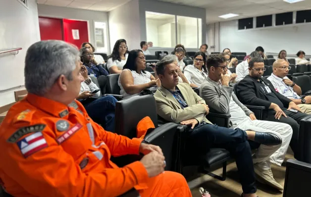 Atendimento às pessoas em situação de vulnerabilidade social durante o Carnaval 2026 é debatido em reunião na SSP