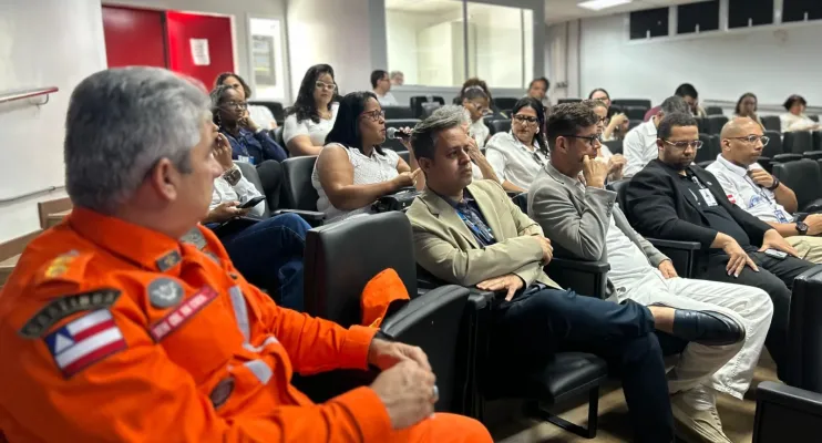 Atendimento às pessoas em situação de vulnerabilidade social durante o Carnaval 2026 é debatido em reunião na SSP