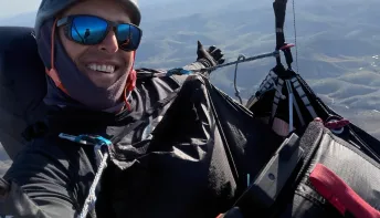 Atleta representa o ES na primeira edição do Campeonato Brasileiro de Hike and Fly