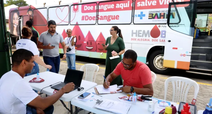 Atletas baianos doam sangue para garantir estoque positivo e salvar vidas no Carnaval