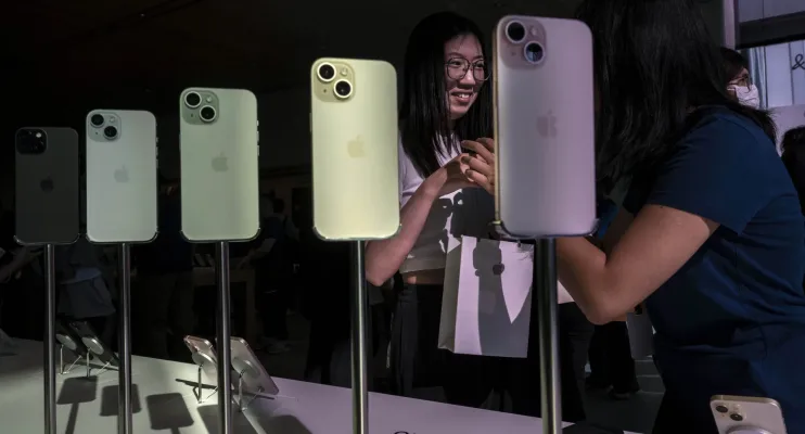 Atualização do iPhone corrige erro criado pela Apple