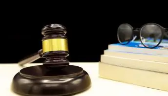 Aumento de casos de covid: entenda como ficam os direitos trabalhistas