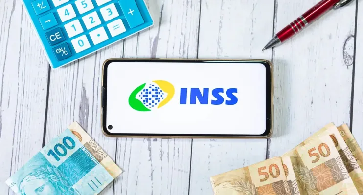 Autônomo é obrigado a contribuir com o INSS, mas pode escolher plano