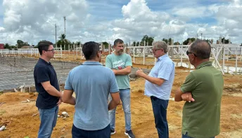 Autoridades realizam visita técnica no canteiro de obras do IFES em Pedro Canário