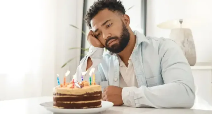 Aversão ao próprio aniversário pode ter explicação emocional, dizem especialistas