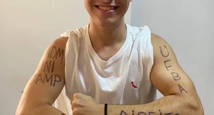 Baiano de 17 anos é aprovado em Direito na UFBA e na USP