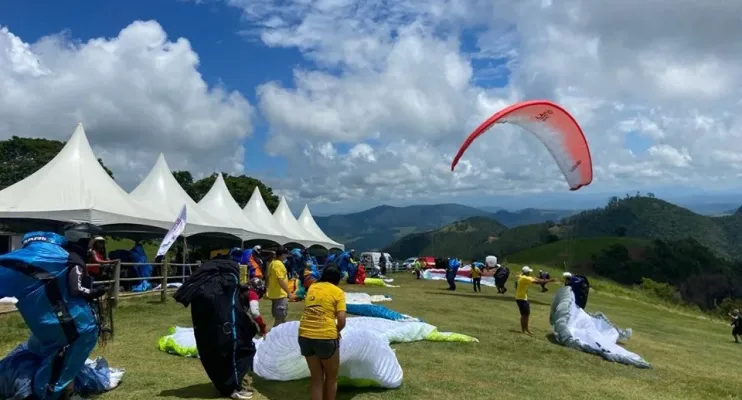 Baixo Guandu sedia Super Final da Copa do Mundo de Parapente 2023