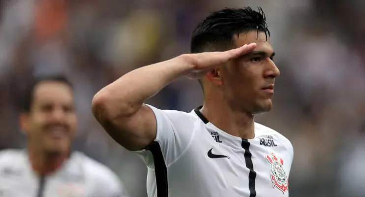 Balbuena pede otimismo após erro e derrota do Corinthians