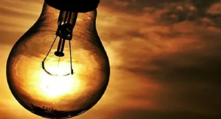 Bandeira amarela passa a valer hoje e dará alívio nas contas de luz